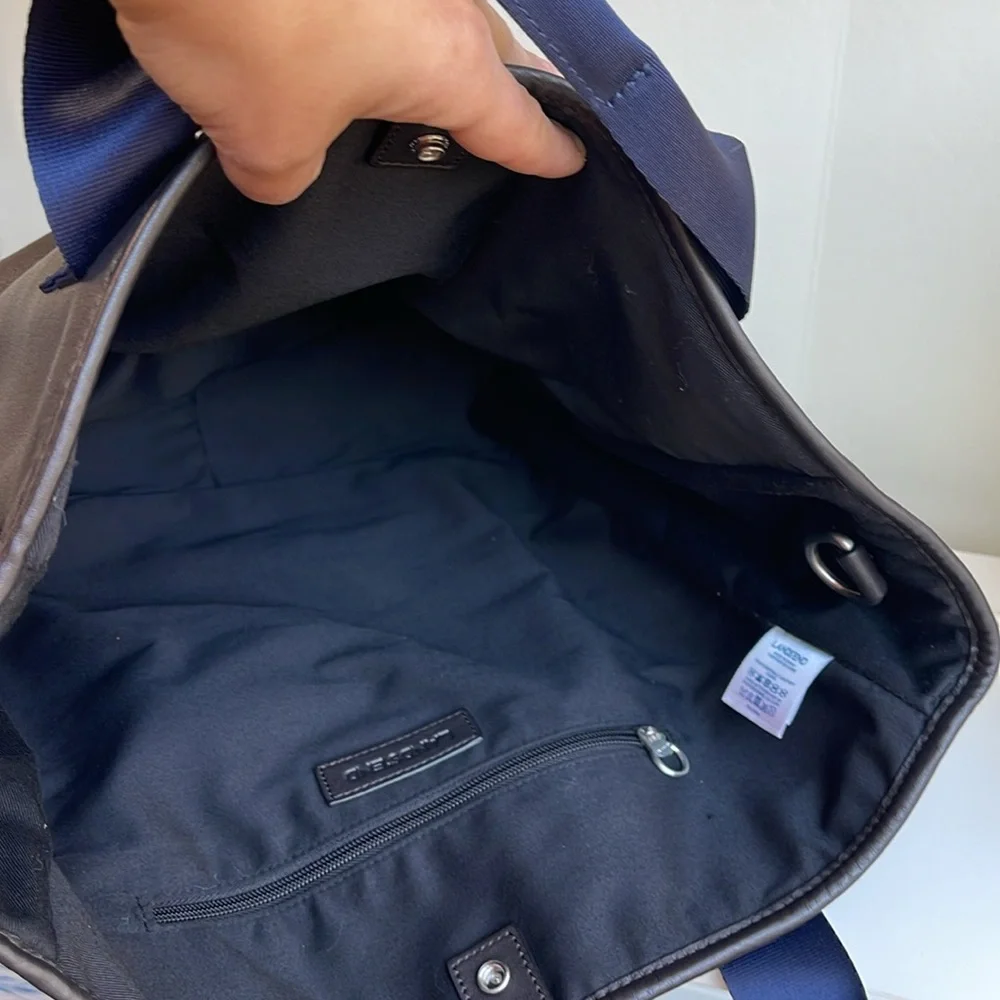 Lands’ End Men’s Leather Shopper Tote
